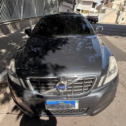 VOLVO XC60 3.0 T6 TOP AWD TURBO GASOLINA 4P AUTOMÁTICO VOLVO XC60 3.0 T6 TOP AWD TURBO GASOLINA 4P AUTOMÁTICO